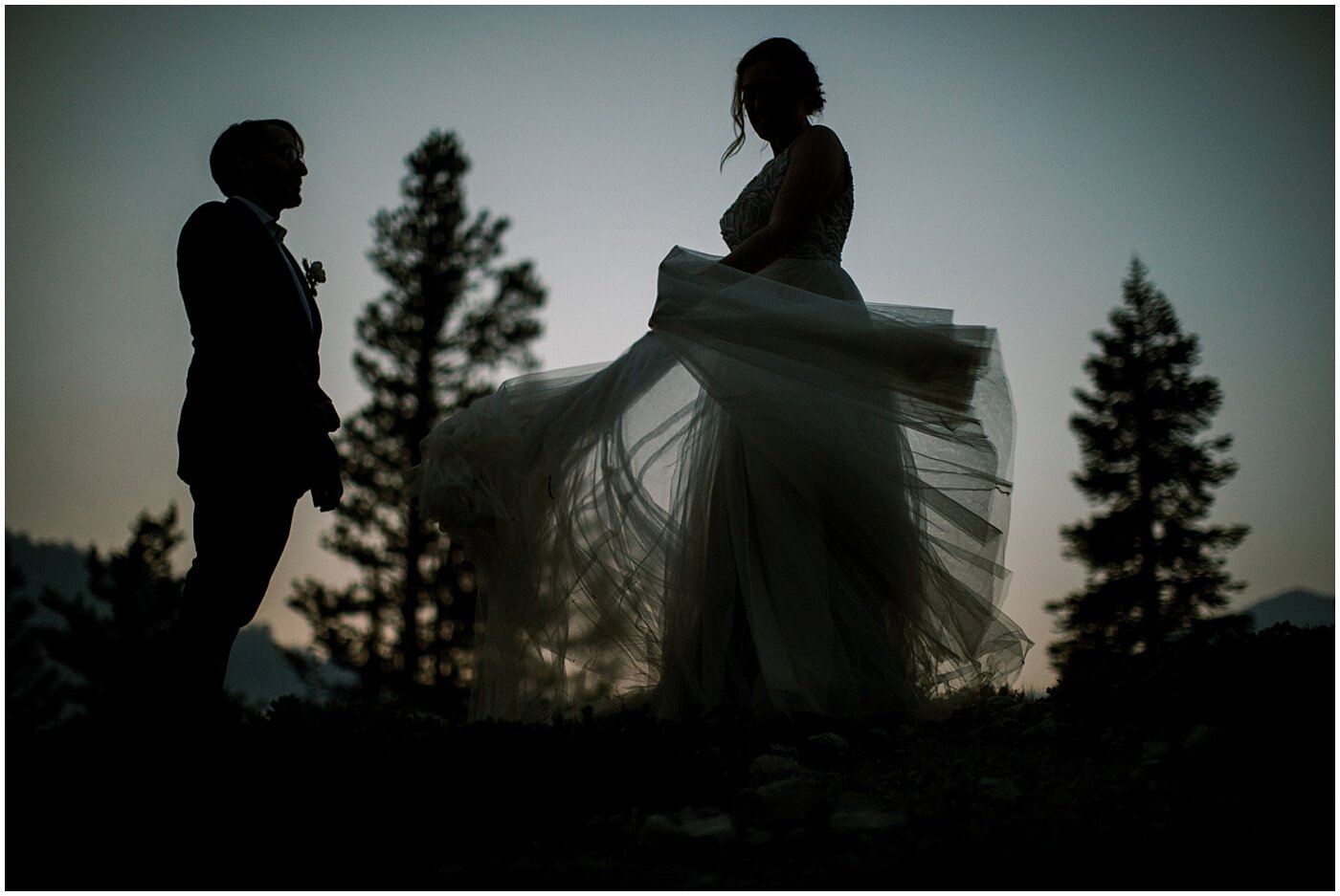 hiking on your elopement day - ruthanne z - lake tahoe elopement photographer_0003.jpg